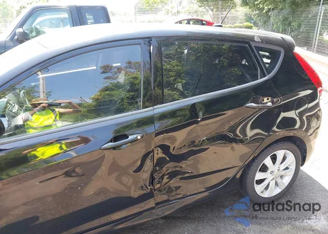 2012 Hyundai Accent Se z USA, uszkodzony, nr VIN KMHCU5AE5CU017538